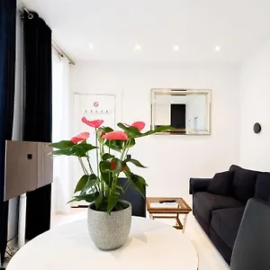 Champs-Elysees Executive Apartment Paris